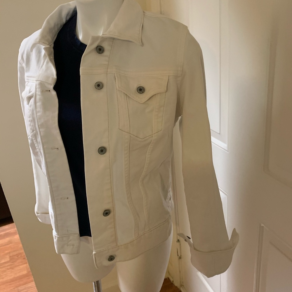 Gap, Medium, White Blue Jean Jacket - image 7